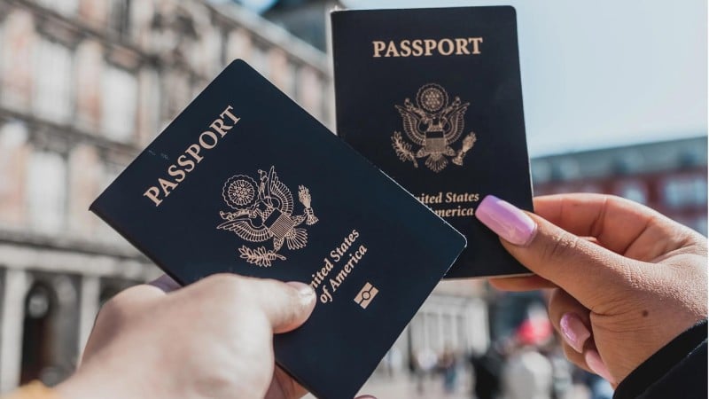 Passport damaged? How to board the plane?